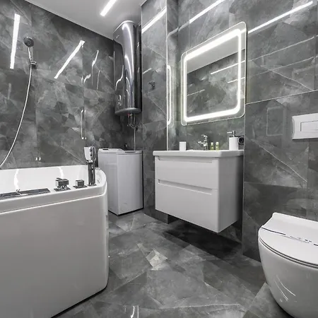 Luxury In Downtown Kiev