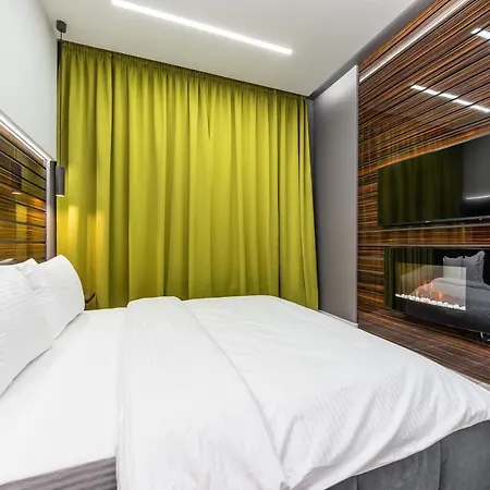 Luxury In Downtown Apartment